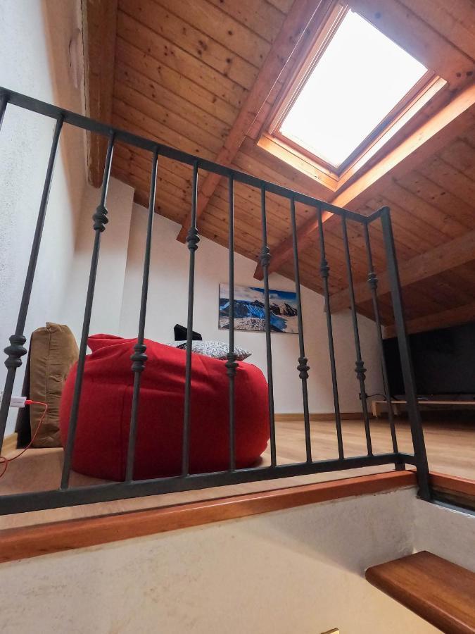San Domenico House - Centro Storico Bed & Breakfast ลาควิลา ภายนอก รูปภาพ