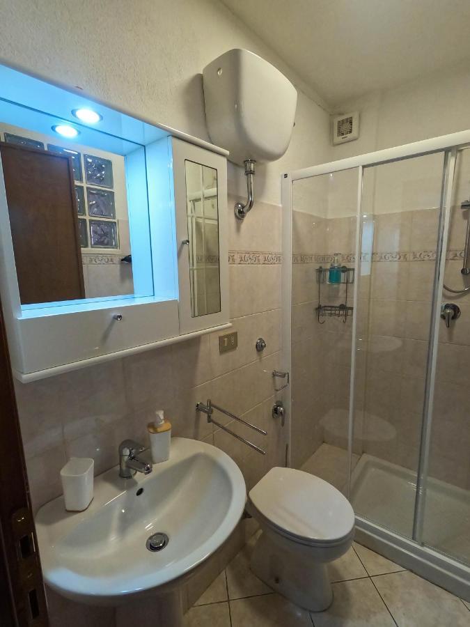 San Domenico House - Centro Storico Bed & Breakfast ลาควิลา ภายนอก รูปภาพ
