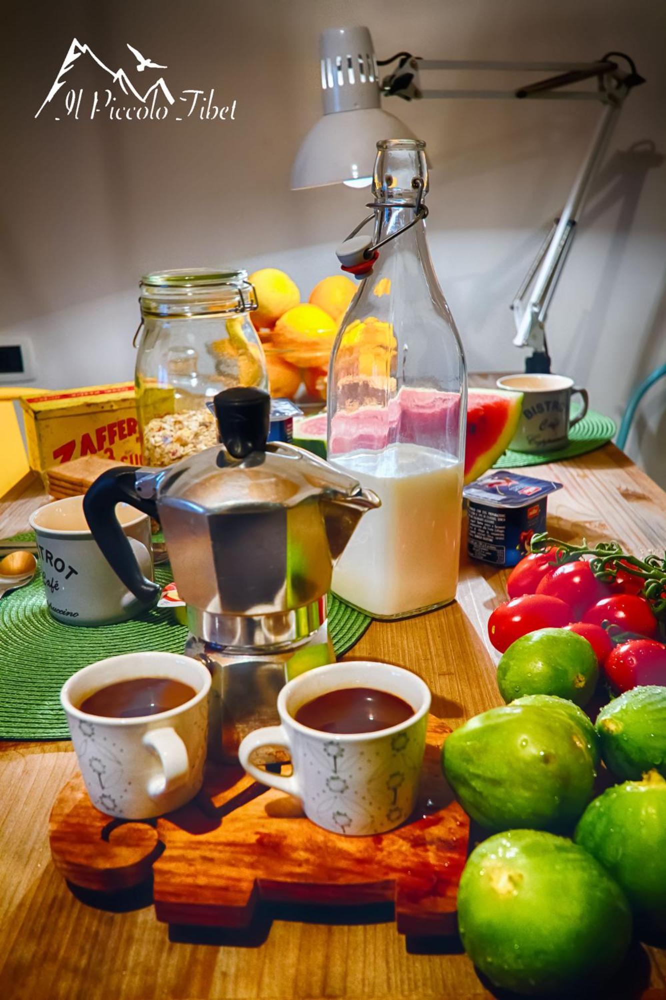 San Domenico House - Centro Storico Bed & Breakfast ลาควิลา ภายนอก รูปภาพ